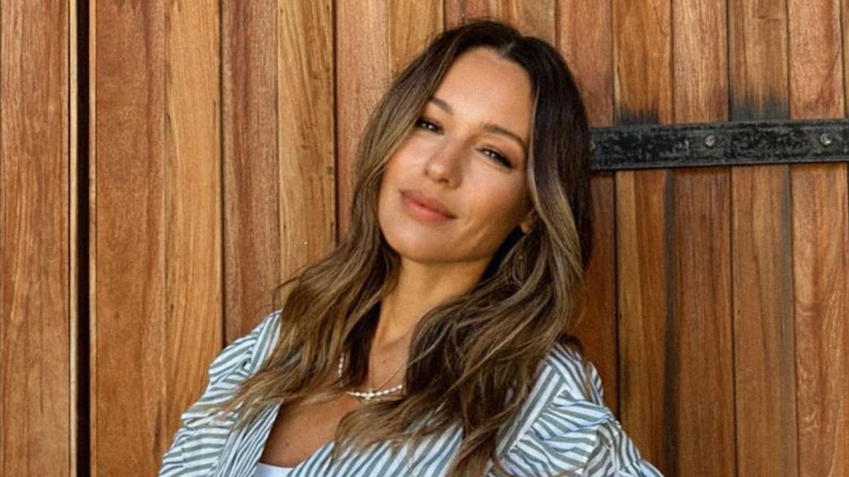 Estafaron a Pampita con las figuritas del Mundial 2026: el insólito pedido que recibió