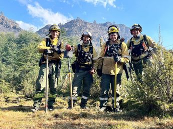 Brigadistas entrerrianos participan del combate de incendios forestales en Chubut