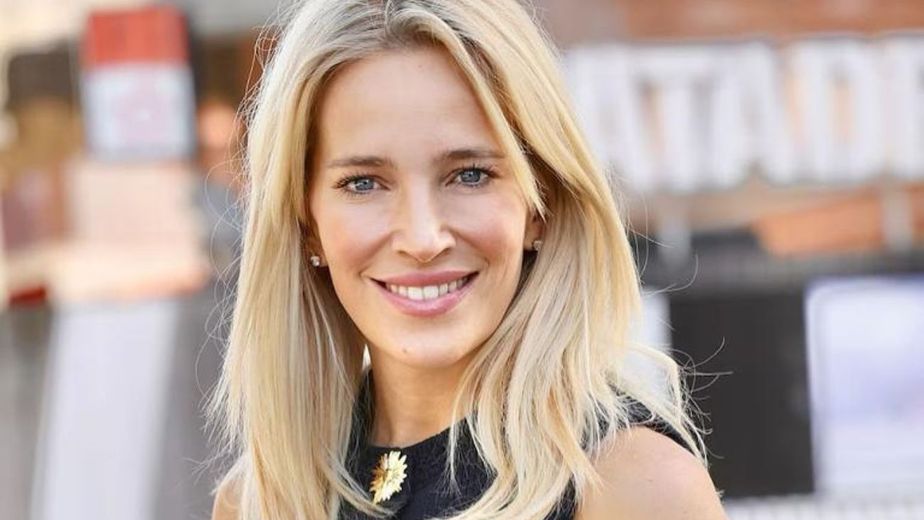 Ni pollera ni minishort: Luisana Lopilato dio cátedra de estilo con un look total denim y marcó tendencia