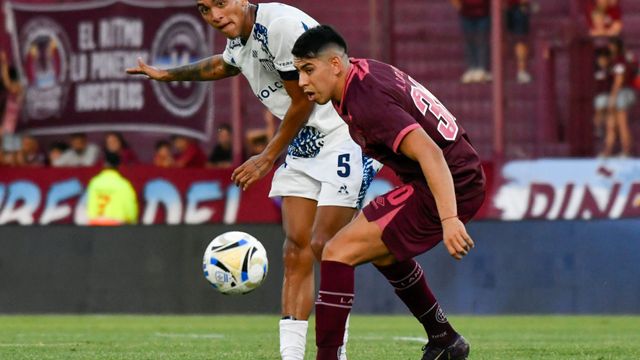 Martín Río, autor del gol de Talleres, y Matías Galarza (foto), la figura, con la misma bronca por el triunfo que no pudo ser.