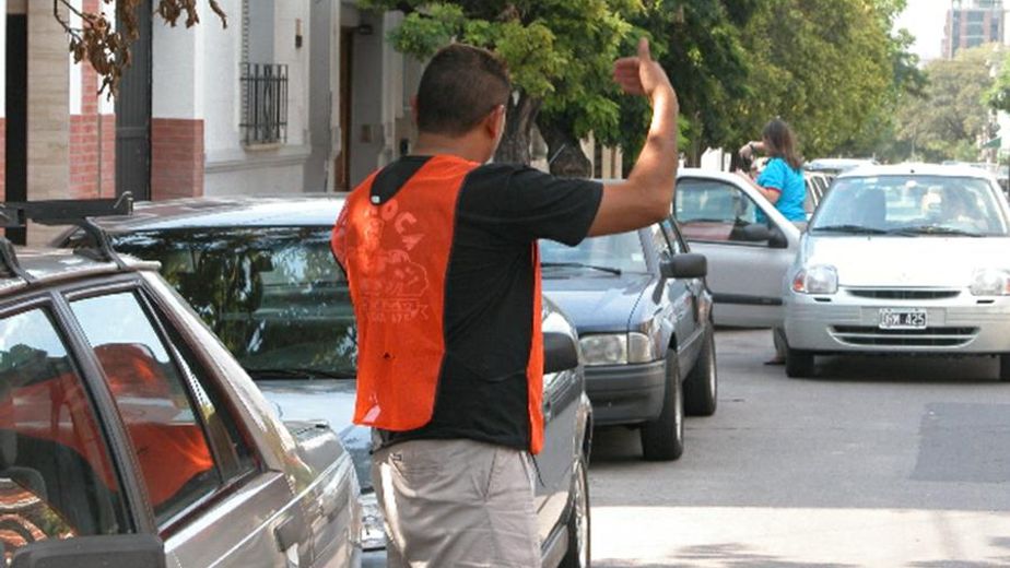 Naranjitas en Córdoba: abren otra vez el debate en la Legislatura para su prohibición
