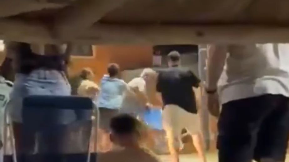 Disturbios y peleas en la costanera de Miramar de Ansenuza el domingo por la noche