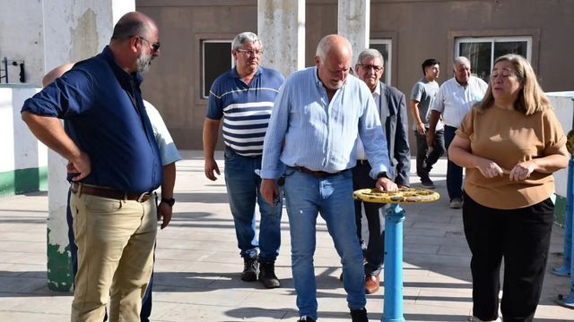 El interventor José Ricardo Ascárate recorrió la planta junto a Marcelo Caponio y Luis Corbalán.