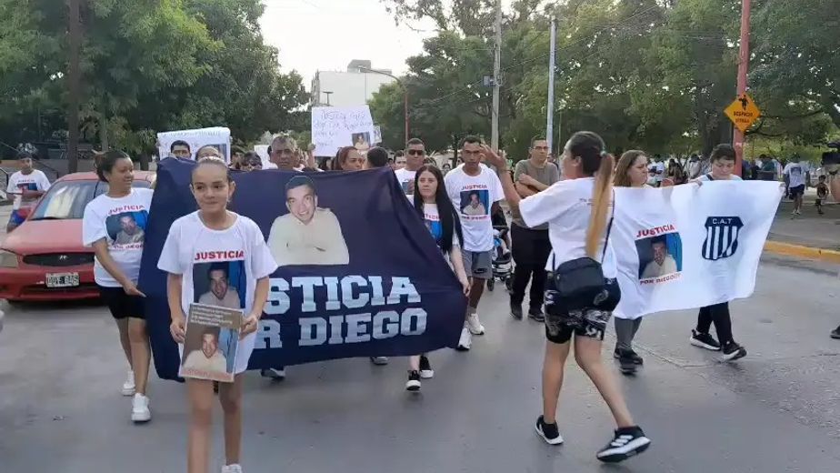 Convocan a una nueva marcha en Tribunales para exigir justicia por Diego Pérez
