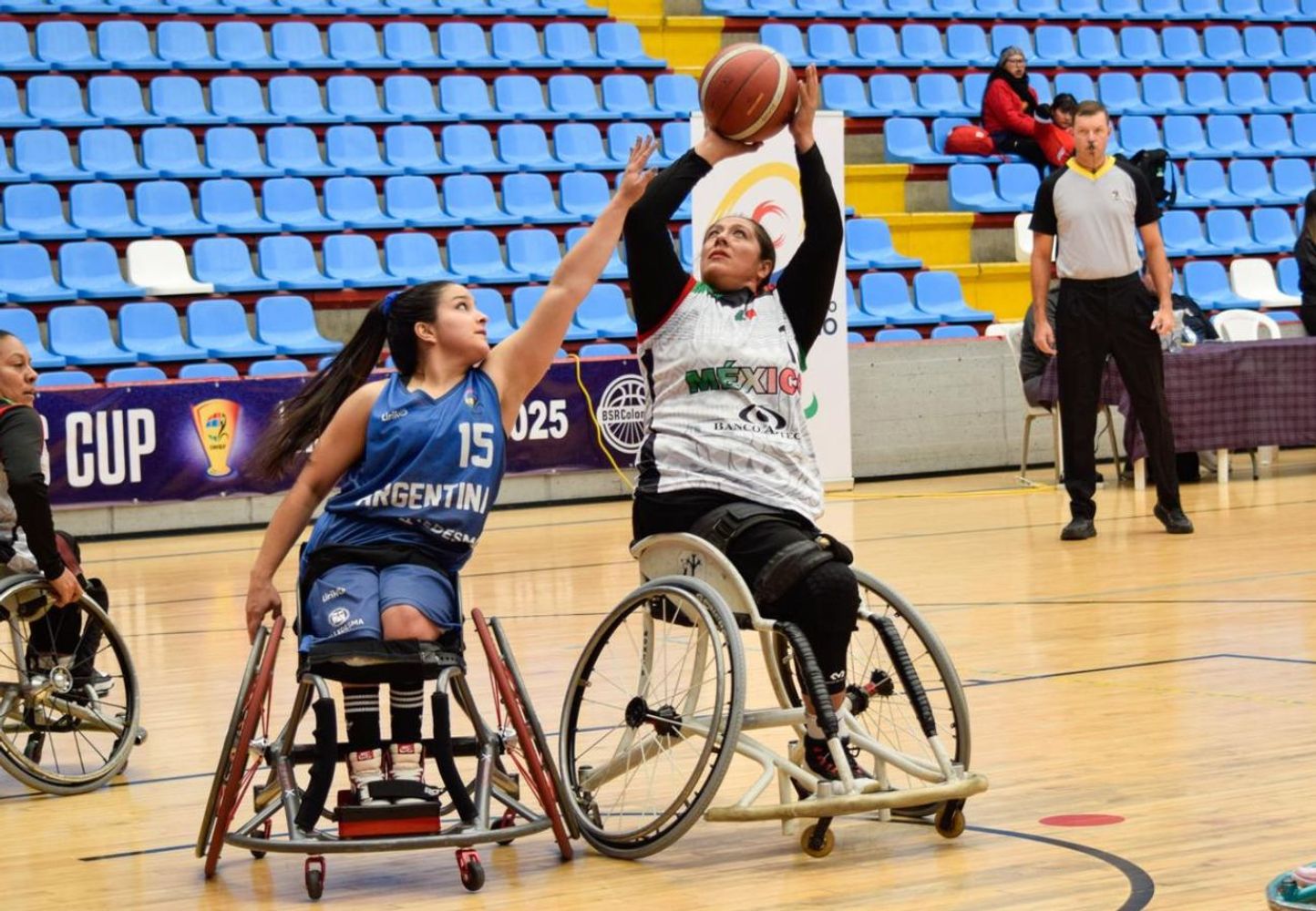 El seleccionado femenino de básquet adaptado busca llegar al Mundial. 