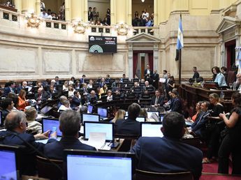Con concesiones a gobernadores y la CGT, el Gobierno cerró el acuerdo para la reforma laboral