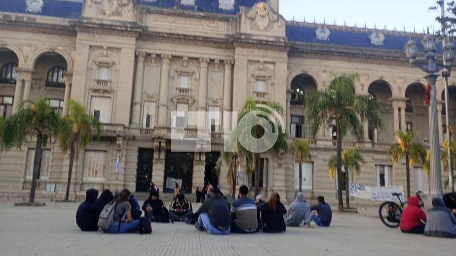 Siguen los reclamos de un sector de la Policía de Santa Fe