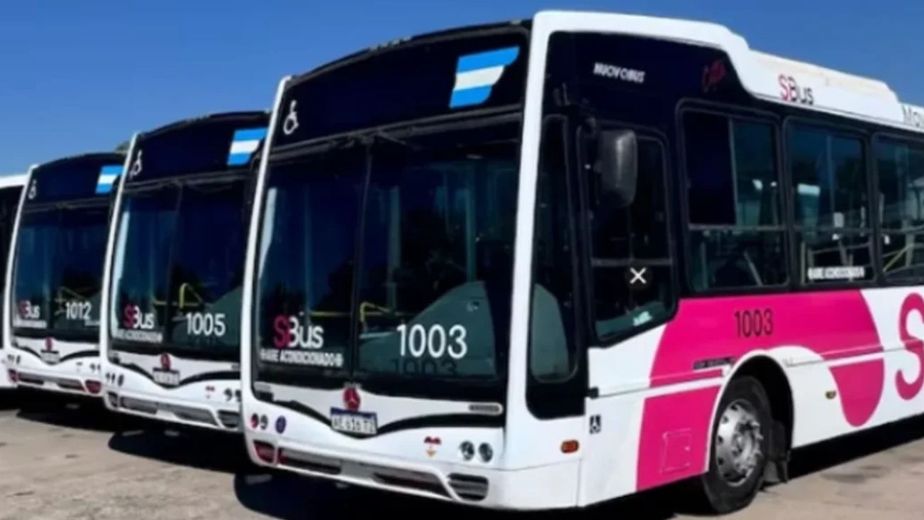 Qué pasará con el transporte urbano en Córdoba: ¿Seguirán los pasajes gratuitos?