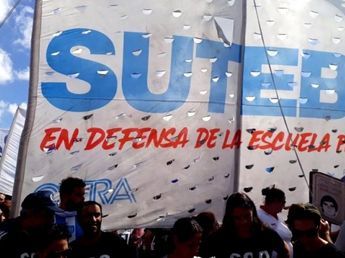 Suteba Tres Arroyos y un comunicado en contra de la Reforma Laboral