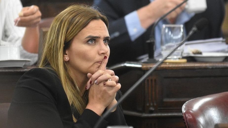 Amalia Granata contra Javier Milei: "que alguien le avise que ya no es panelista"