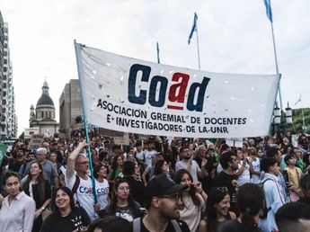 Paros en la UNR: qué decidió el gremio docente para el inicio de clases en marzo