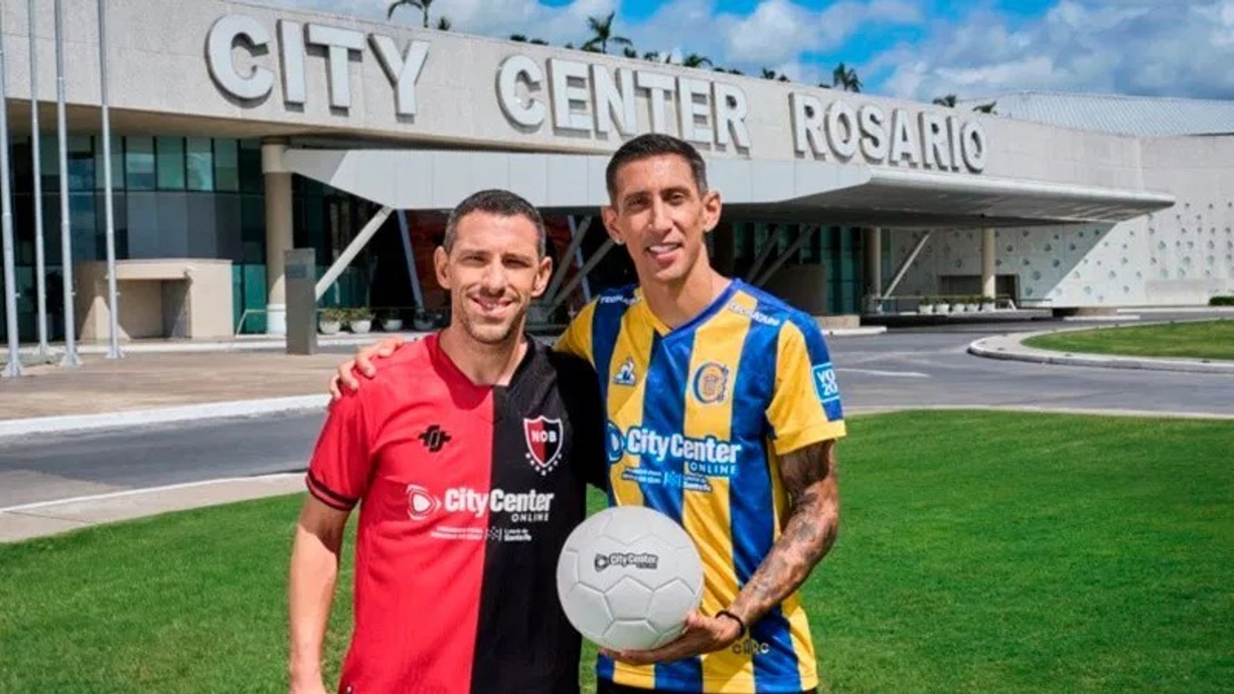 Maxi Rodriguez y Ángel Di María