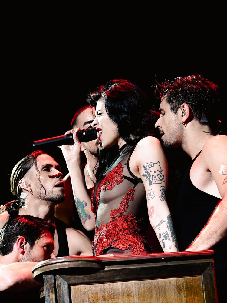 La cantante en sus shows.