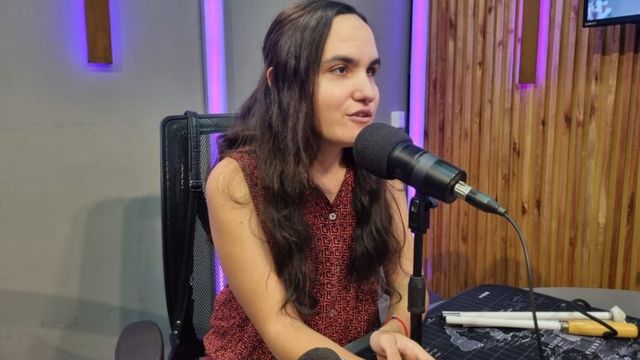 Es periodista, tiene discapacidad visual y lanzó una rifa solidaria para costear una cirugía en Paraná