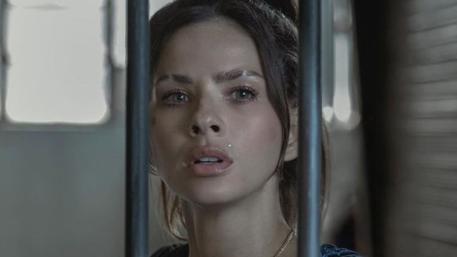 La China Suárez como Nicole García en la serie de Netflix.
