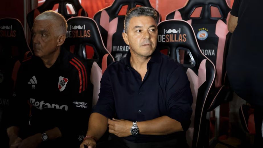 No se vio en TV: el gesto de Gallardo con sus jugadores en la derrota de River con Argentinos Juniors