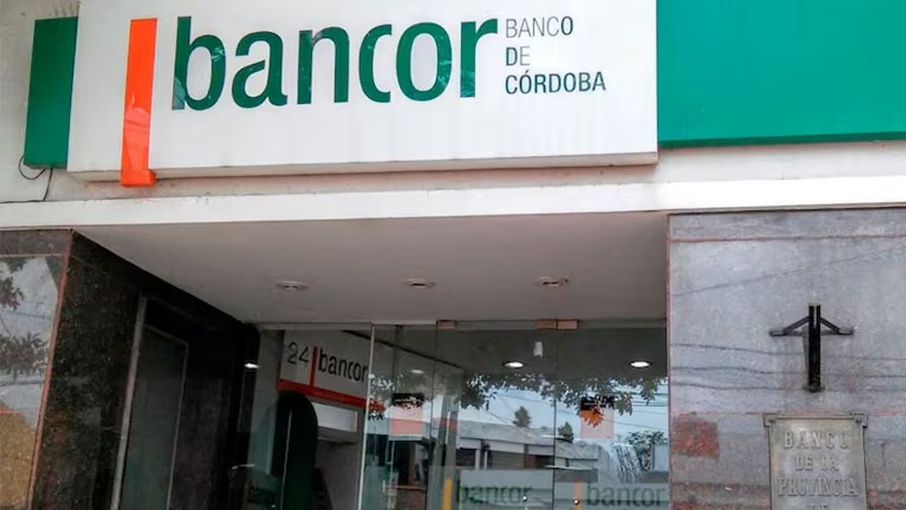 Los bancos tampoco abren en Córdoba este fin de semana largo.