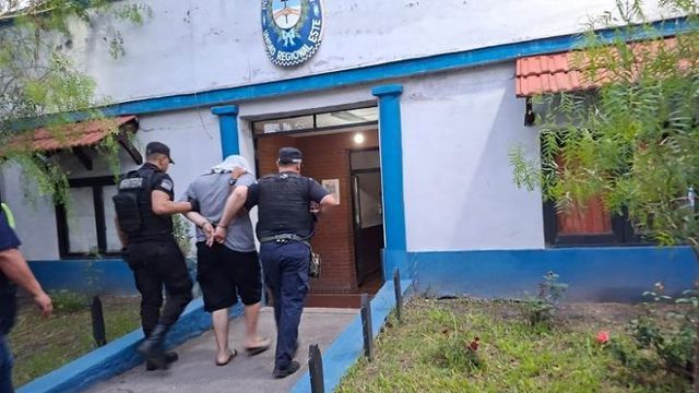 El acusado estaba prófugo en una causa por robo con arma de fuego.