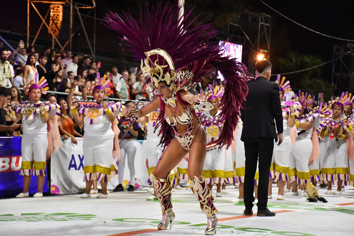 Carnaval de Concordia: dos nuevas noches de brillo y pasión en el Corsódromo.