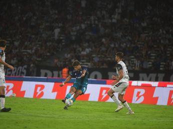 Talleres derrotó a Gimnasia (M) por el doblete de Dávila en el Día de San Valentín