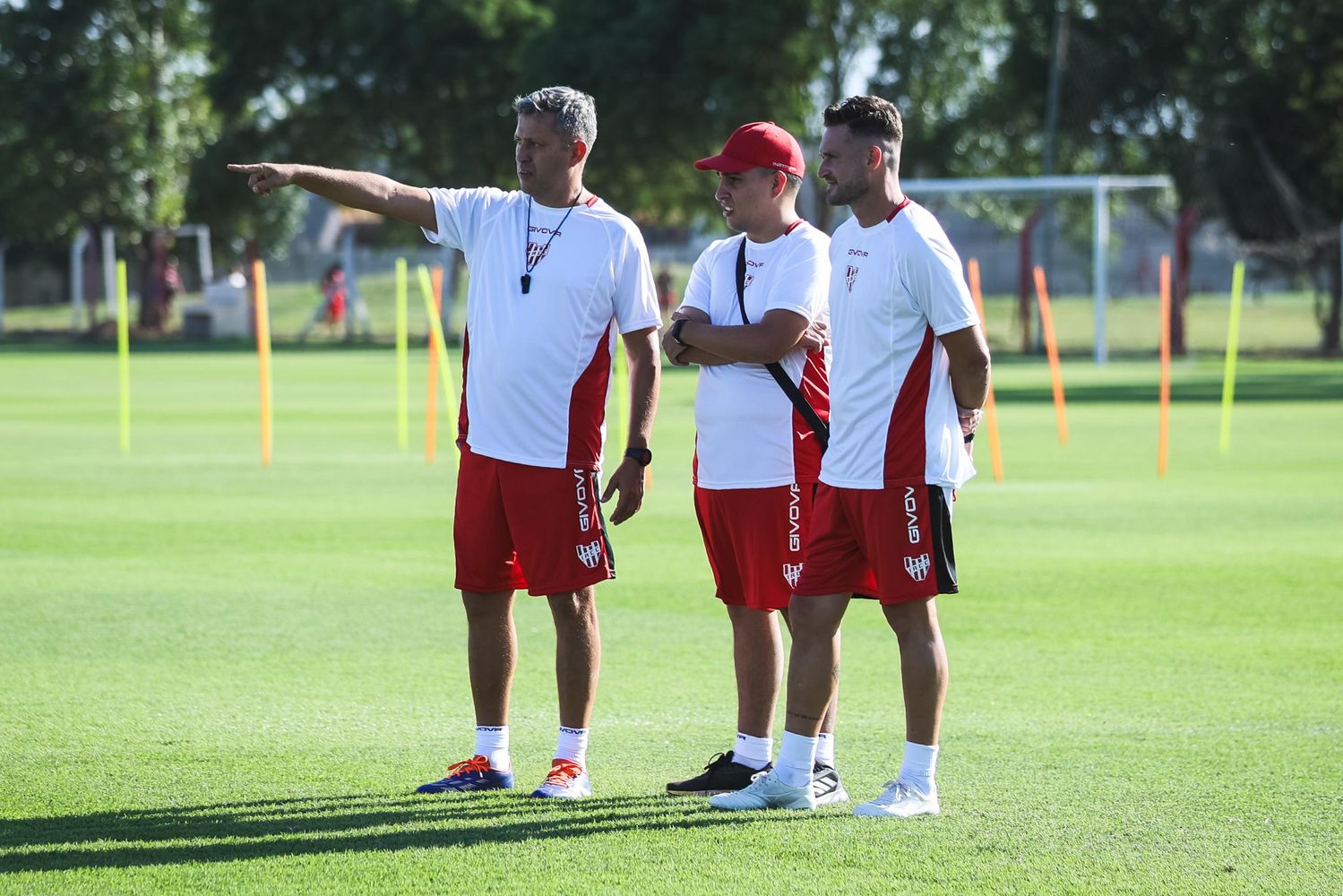 Diego Flores, nuevo entrenador de Instituto.