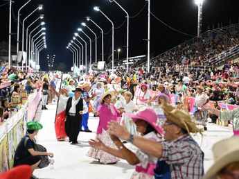 Entierro de Carnaval: más de 18 mil personas colmaron el Corsódromo en una fiesta popular histórica