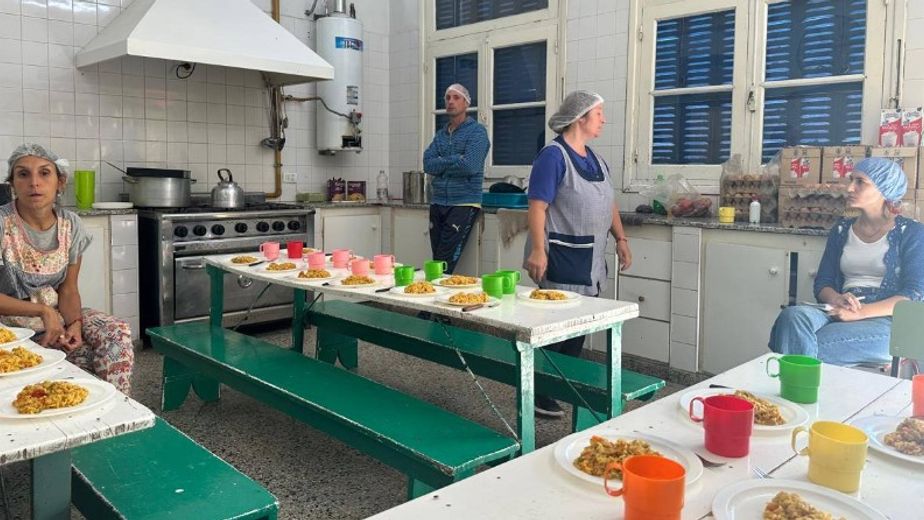 Consejo Escolar de Tres Arroyos: llamada a licitación para Servicio Alimentario Escolar y para el programa Mesa Bonaerense