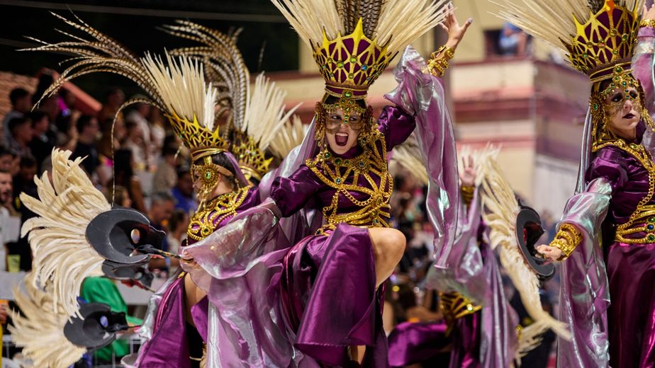 El Carnaval del País cruza fronteras y llevará todo su brillo a una destacada muestra internacional