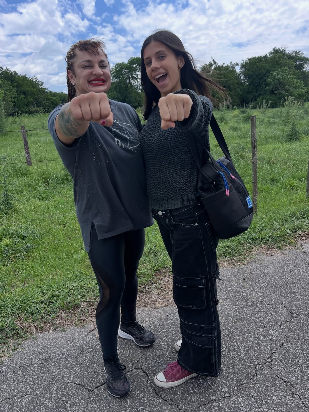 "Locomotora" Oliveras y Delina Pulen
