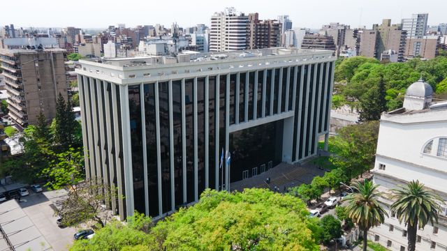 46 candidatos a Defensor del Pueblo
