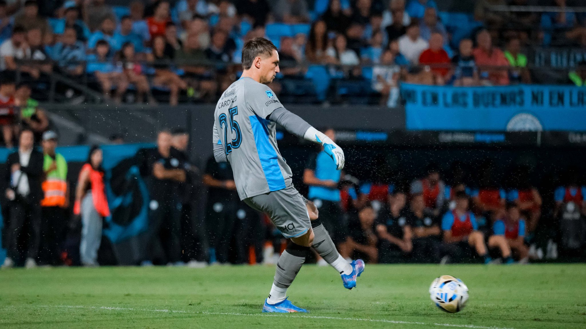 Thiago Cardozo, arquero de Belgrano