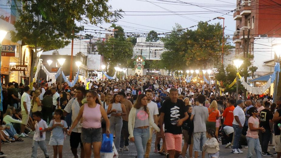 Fin de semana largo de Carnaval: ocupación plena y eventos multitudinarios en Villa Carlos Paz