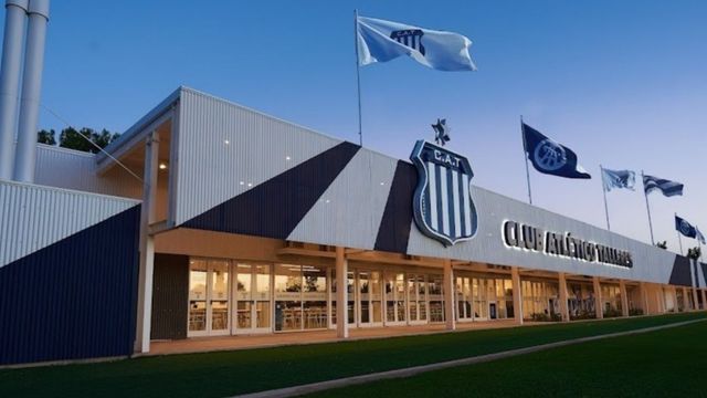 La venta de Talleres que beneficia al plantel de Carlos Tevez.