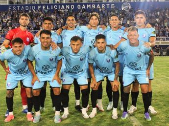 Se formó con Cuti Romero en Belgrano, no cumplió su sueño y busca dar el batacazo ante River