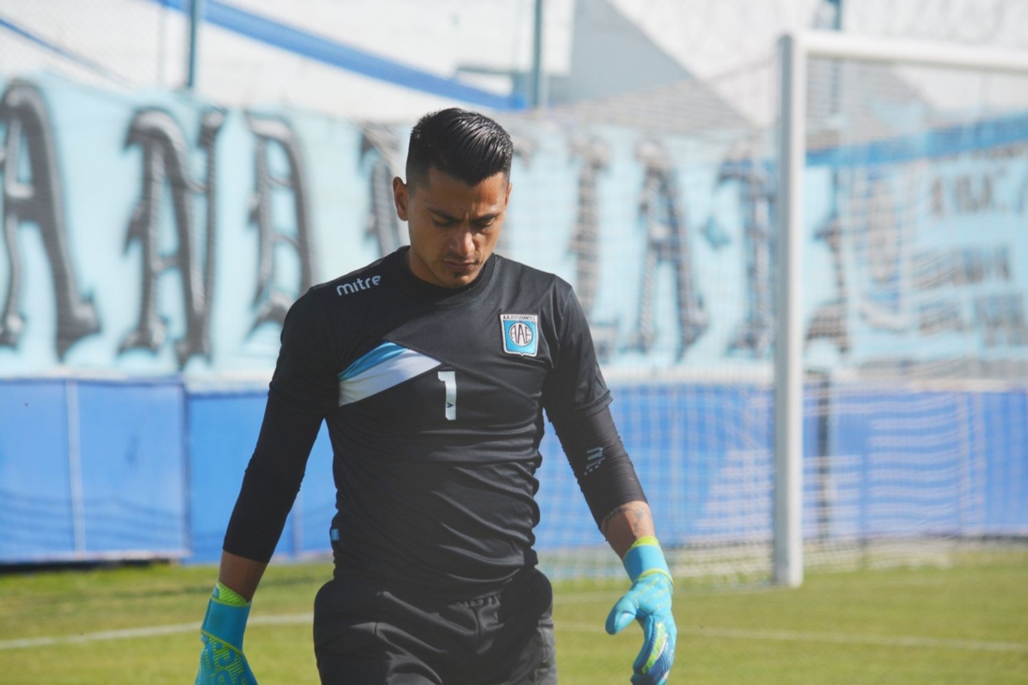 Brian Olivera en Estudiantes de Río Cuarto