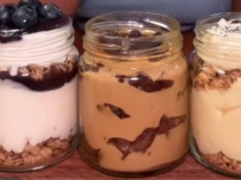 Cómo hacer 3 tipos de postres saludables: la receta definitiva para el antojo dulce