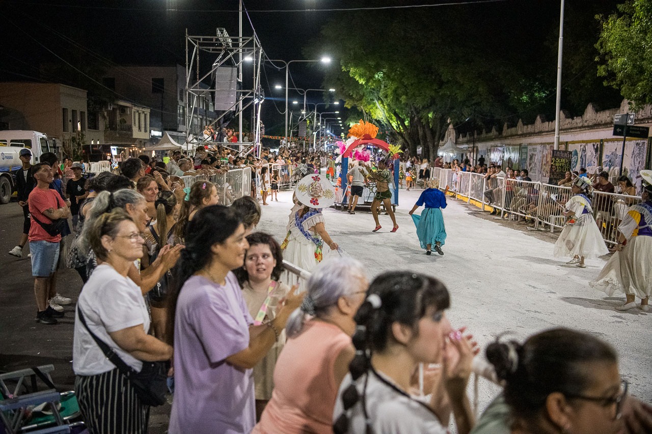 Carnavales 2026: más de 10.000 personas acompañaron cuatro noches de desfile y celebración.