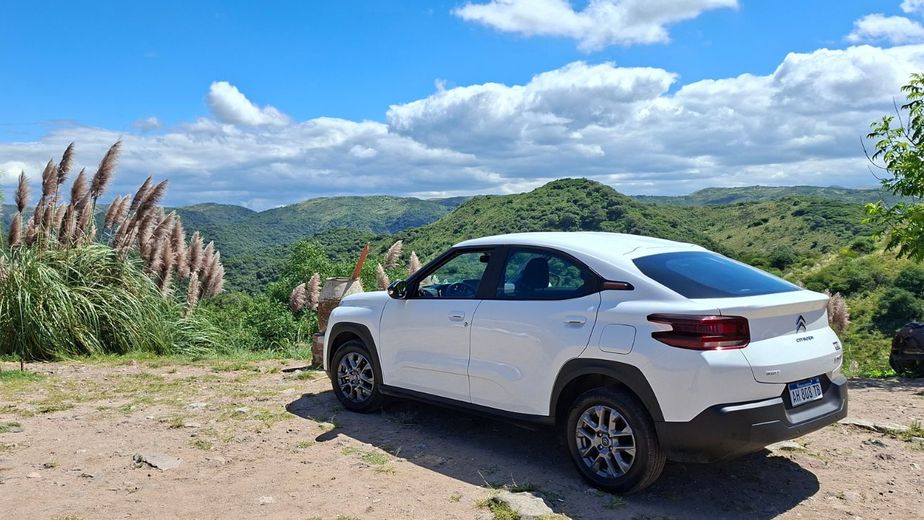 Córdoba: cuánto sale alquilar un auto para recorrer la provincia