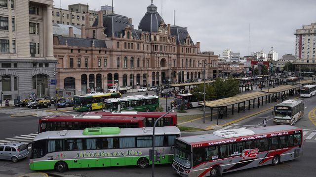 ¿Hay paro de colectivos?