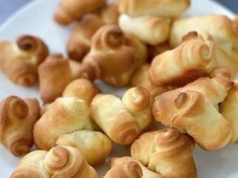 Cómo hacer cuernitos caseros: la receta para que salgan igual a los de panadería