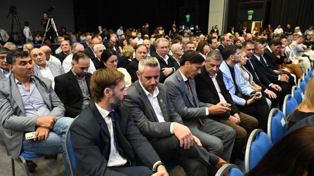 Azcué destacó el discurso de Frigerio: “Marca un rumbo del que no podemos corrernos”.