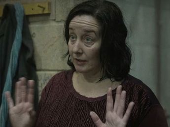Ana Garibaldi, la actriz de En El Barro, expuso a sus compañeras de elenco y reveló detalles de su grupo de WhatsApp