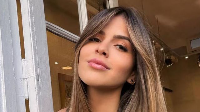 Cami Galante, la esposa de Leandro Paredes, marcó tendencia con un look color rosa infalible para el verano