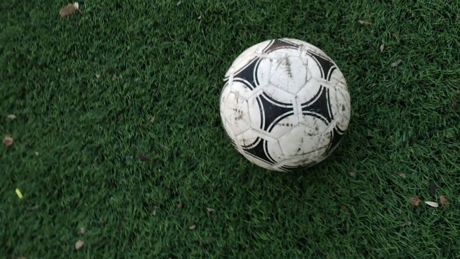 Alerta en Córdoba: murió un hombre que jugaba al fútbol y ya son tres casos en cuatro días