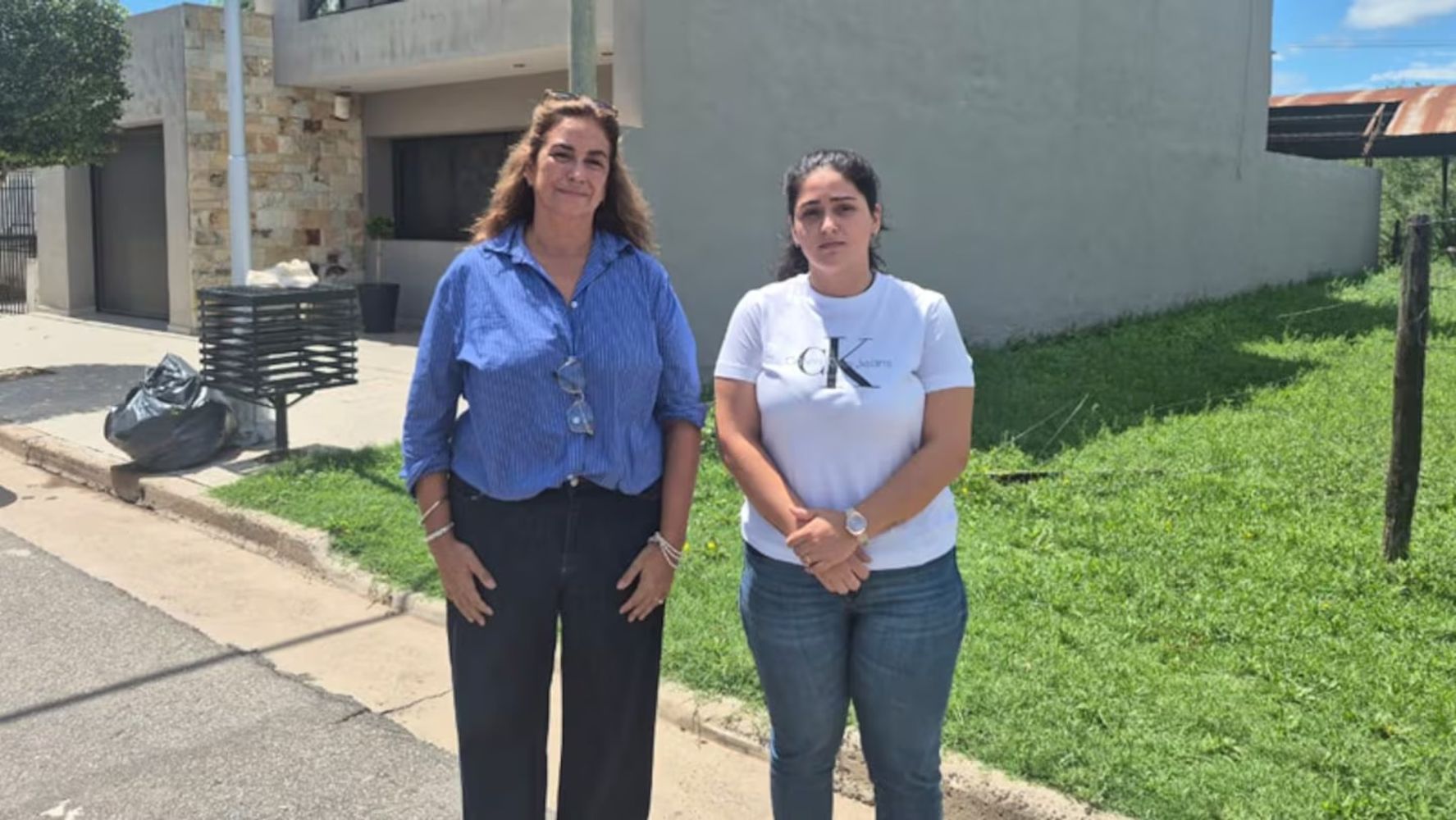 Una amiga y una sobrina de Stella Maris Giorgis.