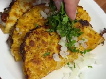 Cómo hacer tacos de birria sin harina: la sencilla receta para replicar un clásico mexicano