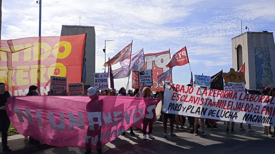 Paro del 19F: las marchas se organizan en el centro tucumano