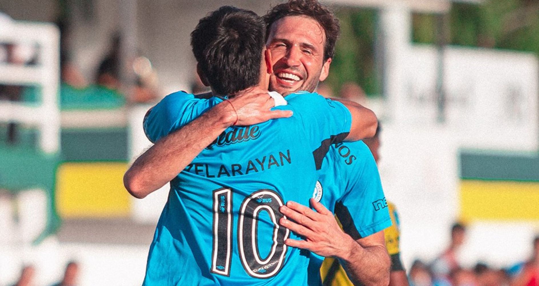 Abrazo de Vázquez a Zelarayán de Belgrano