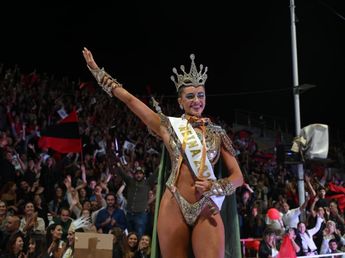 Mary Ann Morrison es la nueva Reina de la Fiesta Nacional del Carnaval del País