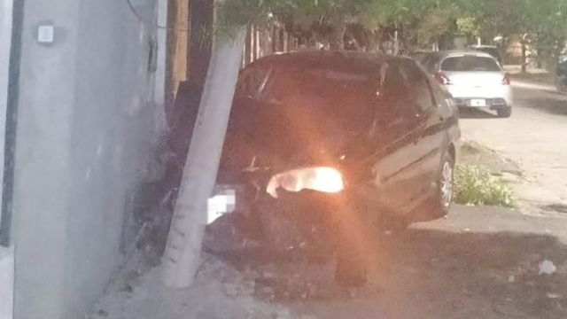 Un automovilista protagonizó una seguidilla de colisiones en Córdoba.